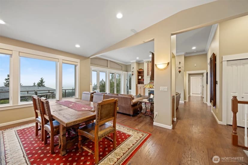 Property photo for 414 S Clarkwood Drive, Bellingham photo 13