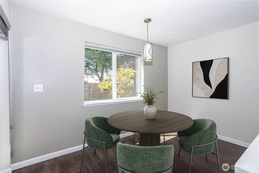 Property photo for 4231 Ne 5th Street #c102, Renton photo 11