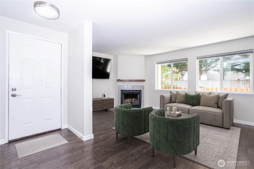 Property photo for 4231 Ne 5th Street #c102, Renton photo 5