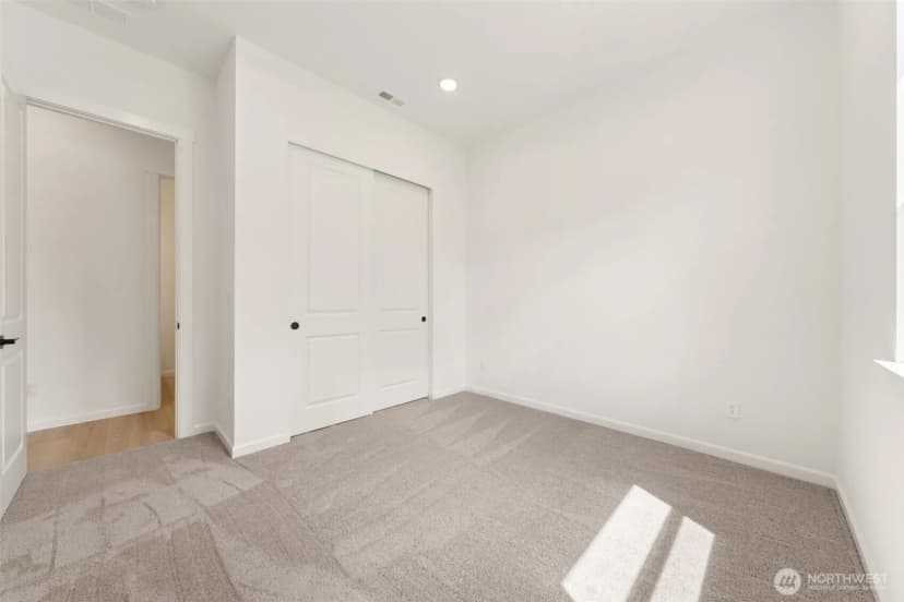 Property photo for 954 Lucas Avenue #23, Buckley photo 12
