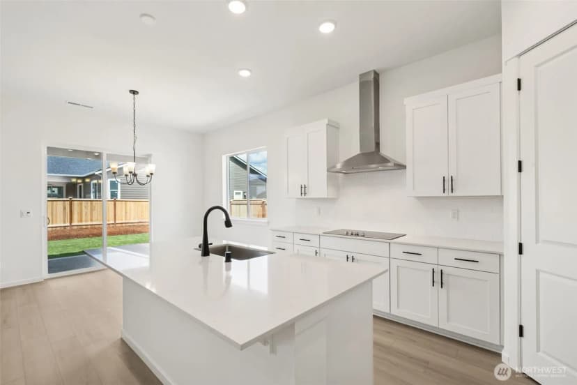 Property photo for 954 Lucas Avenue #23, Buckley photo 15