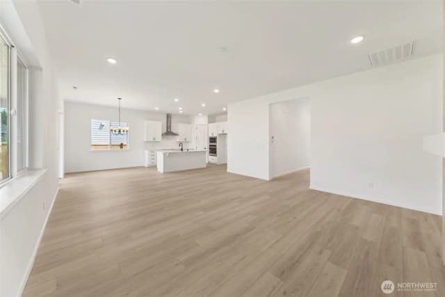 Property photo for 954 Lucas Avenue #23, Buckley photo 4