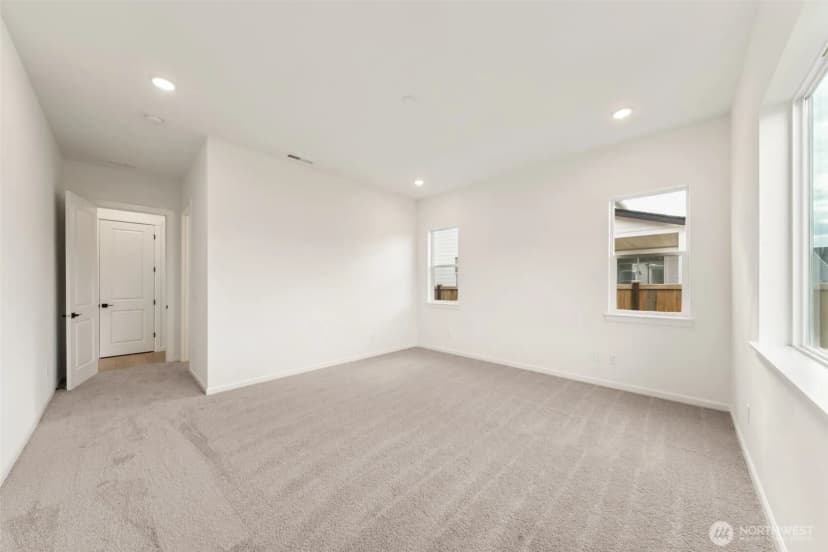 Property photo for 954 Lucas Avenue #23, Buckley photo 23