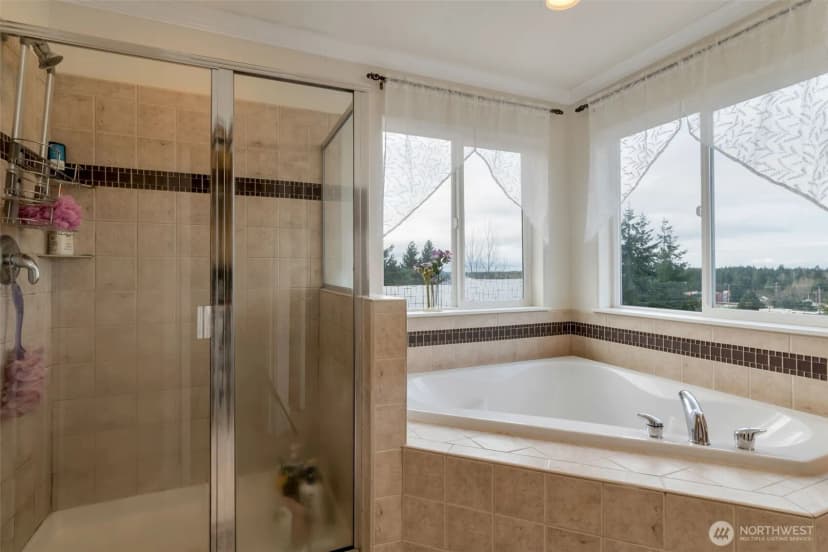 Property photo for 16608 43rd Avenue W, Lynnwood photo 13