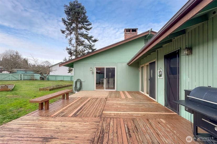 Property photo for 2016 W Fourth Street, Port Angeles photo 15