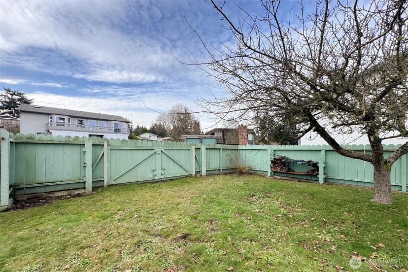 Property photo for 2016 W Fourth Street, Port Angeles photo 40