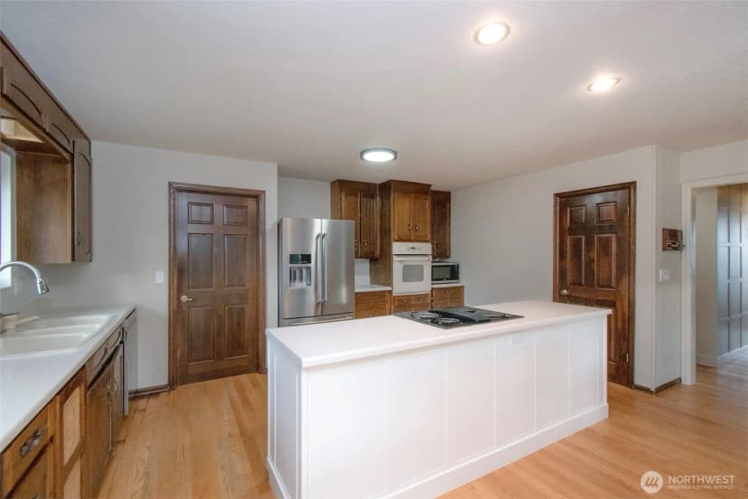 Property photo for 2016 W Fourth Street, Port Angeles photo 20