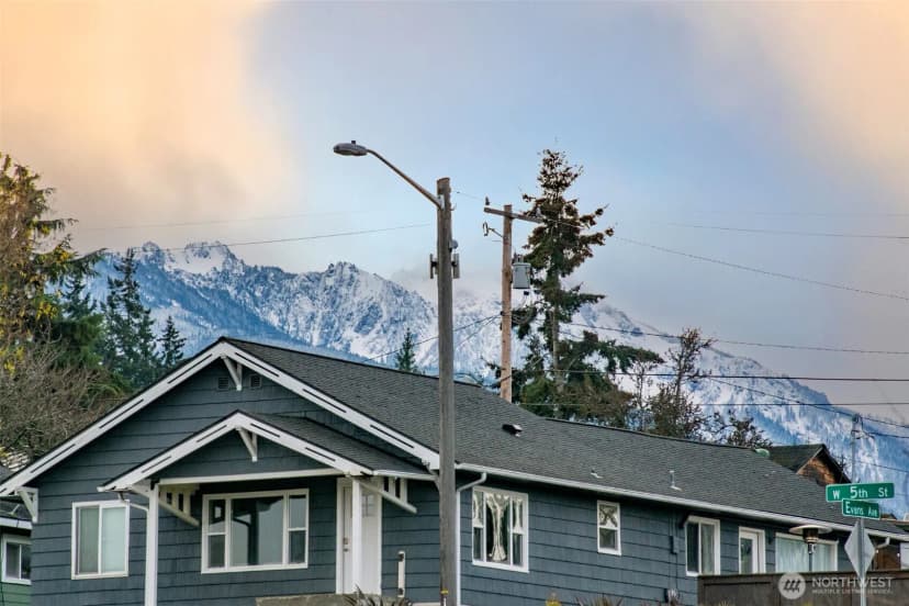 Property photo for 2016 W Fourth Street, Port Angeles photo 13