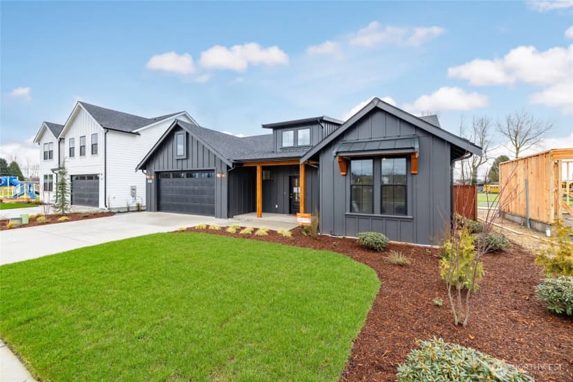 Property photo for 619 Legacy Way, Sedro Woolley