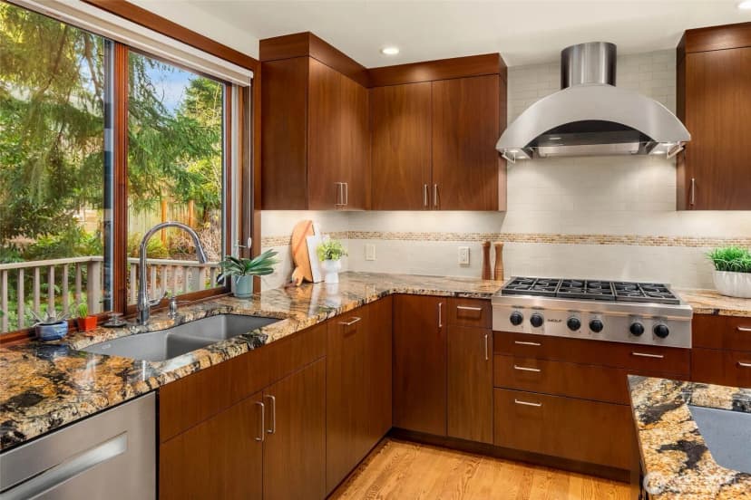 Property photo for 7445 86th Avenue Se, Mercer Island photo 13