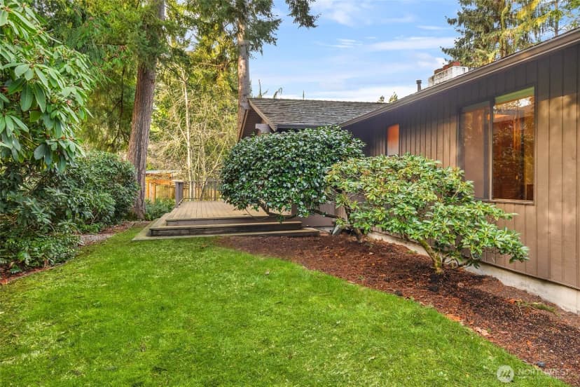 Property photo for 7445 86th Avenue Se, Mercer Island photo 31