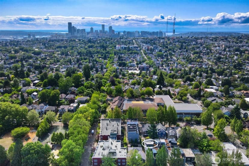 Property photo for 1117 34th Avenue #b, Seattle photo 37