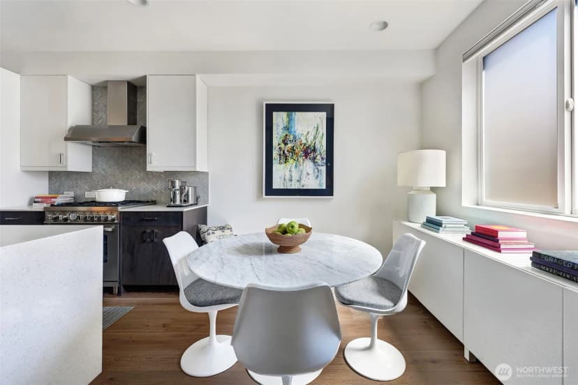 Property photo for 1117 34th Avenue #b, Seattle photo 9