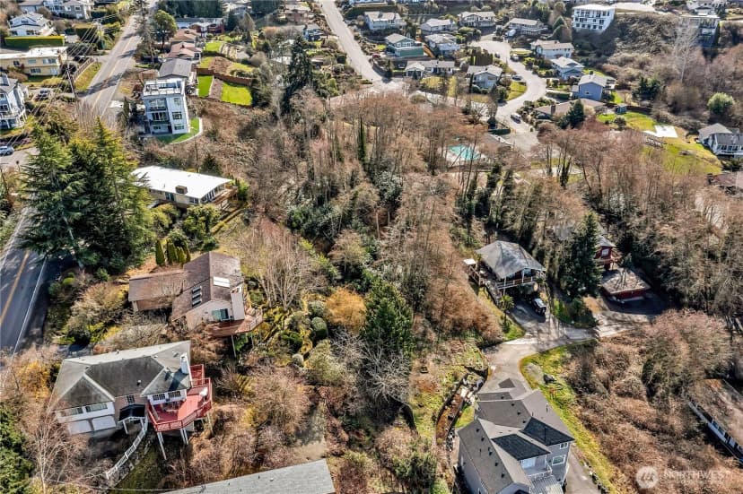Property photo for 29500 2nd Avenue Sw, Federal Way photo 13