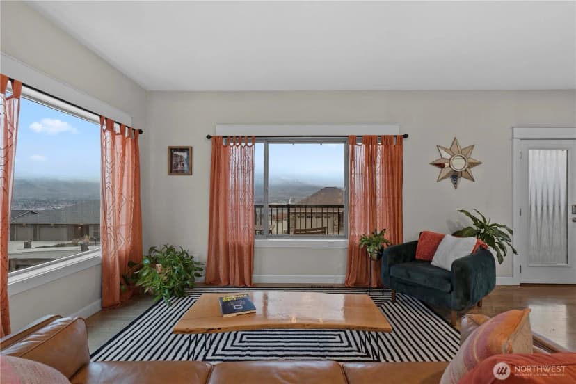 Property photo for 2627 Catalina Avenue, East Wenatchee photo 10