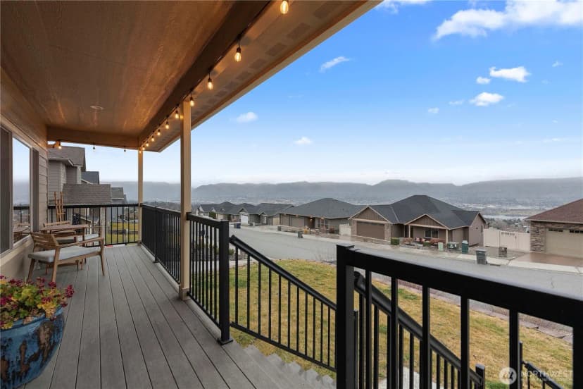 Property photo for 2627 Catalina Avenue, East Wenatchee photo 5