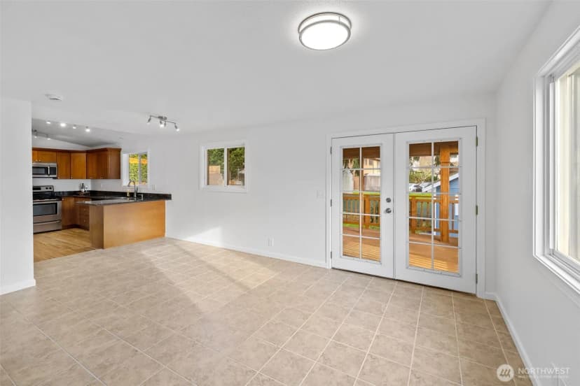 Property photo for 20430 12th Avenue S, Sea Tac photo 8
