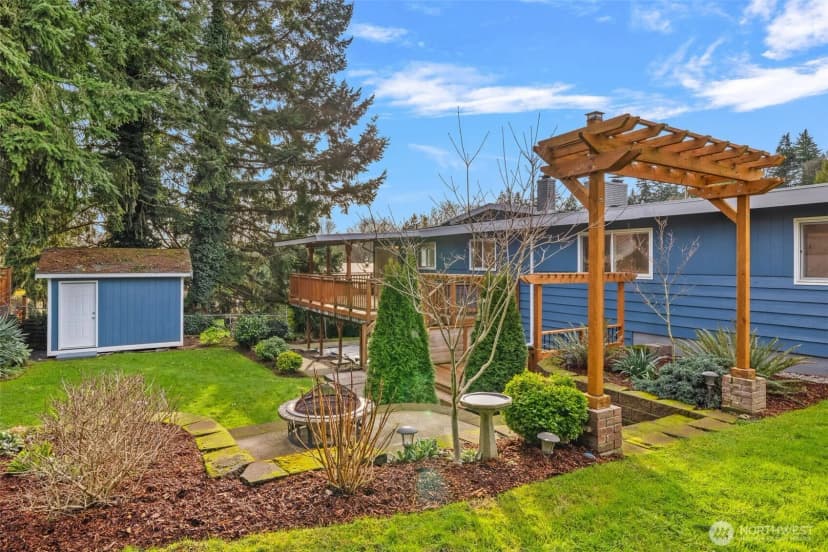 Property photo for 20430 12th Avenue S, Sea Tac photo 28