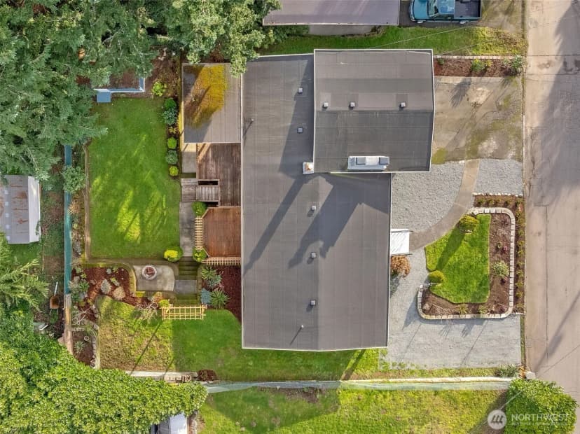 Property photo for 20430 12th Avenue S, Sea Tac photo 36