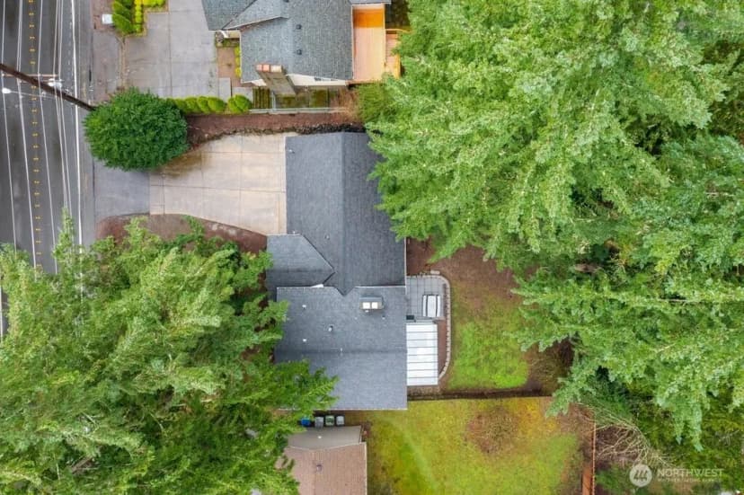 Property photo for 16130 Se Newport Way, Bellevue photo 35