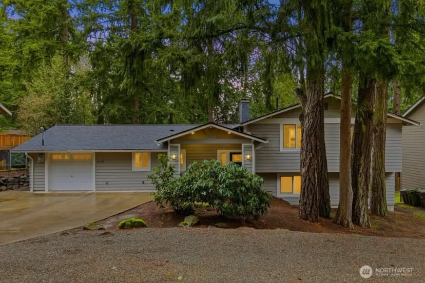 Property photo for 16130 Se Newport Way, Bellevue photo 32