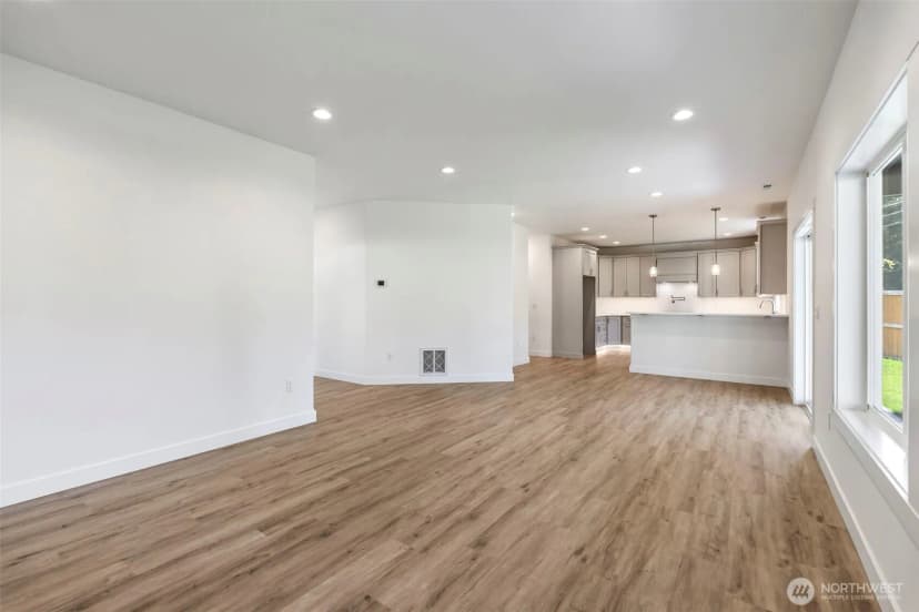 Property photo for 6841 Kyodi Court Se, Tumwater photo 10
