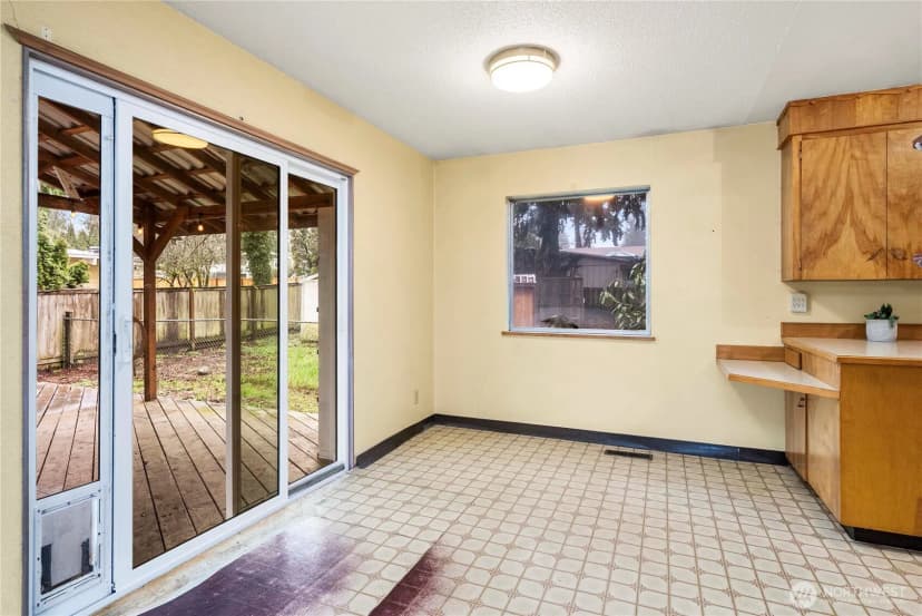 Property photo for 10102 75th Avenue E, Puyallup photo 12