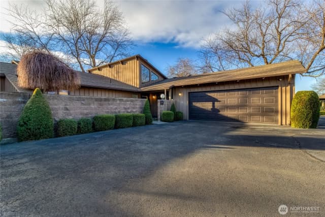 Property photo for 619 Country Club Road, Walla Walla