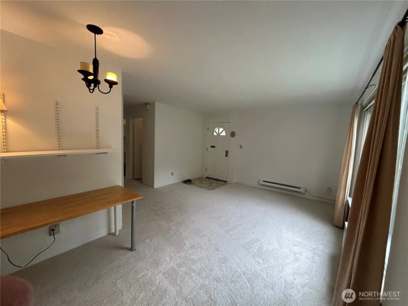 Property photo for 4717 Terrace Drive Ne #4717, Seattle photo 8