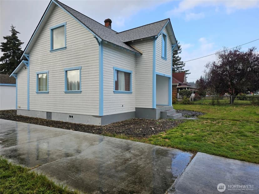 Property photo for 120 S Park, Oakville photo 5