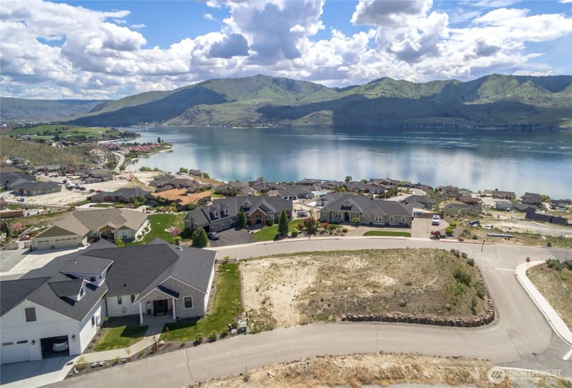 Property photo for 104 Lake Ridge Drive, Chelan