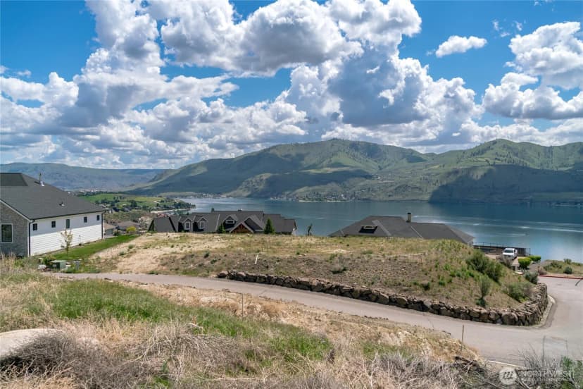 Property photo for 104 Lake Ridge Drive, Chelan photo 16