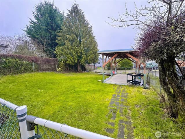 Property photo for 1506 S 43rd Street, Tacoma photo 4