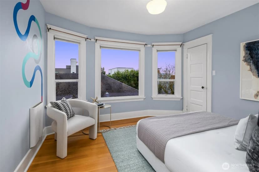 Property photo for 703 24th Avenue S, Seattle photo 15