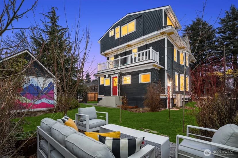 Property photo for 703 24th Avenue S, Seattle photo 26