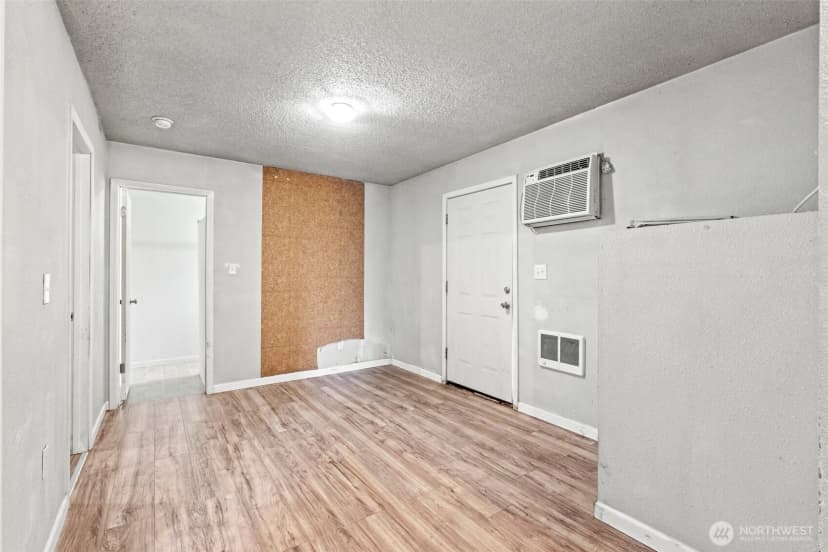 Property photo for 112 E Street Ne, Ephrata photo 18