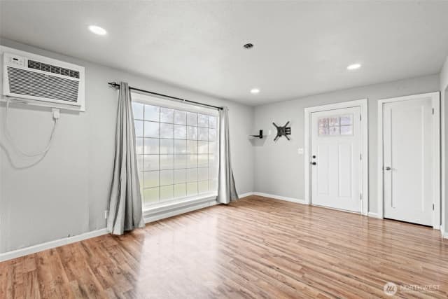 Property photo for 112 E Street Ne, Ephrata photo 4