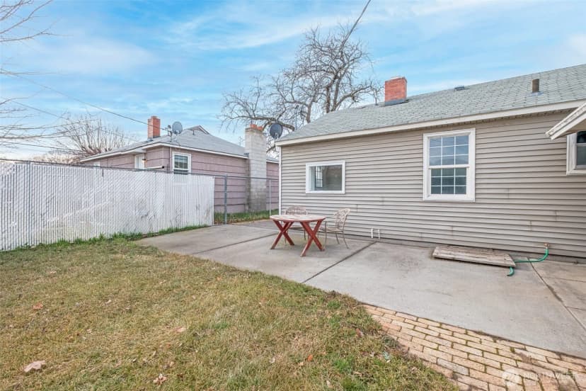 Property photo for 112 E Street Ne, Ephrata photo 28