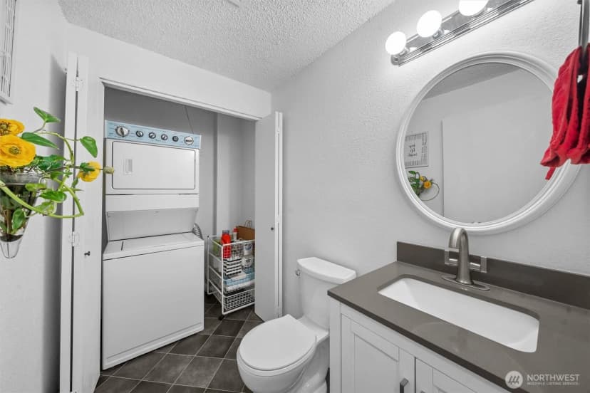 Property photo for 2515 Ne 4th Street #522, Renton photo 22