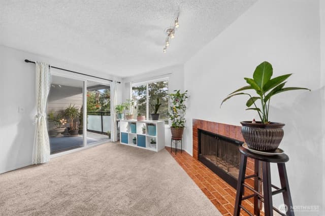 Property photo for 2515 Ne 4th Street #522, Renton photo 4