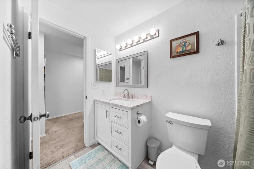 Property photo for 2515 Ne 4th Street #522, Renton photo 17