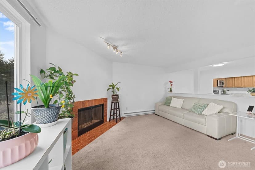Property photo for 2515 Ne 4th Street #522, Renton photo 3