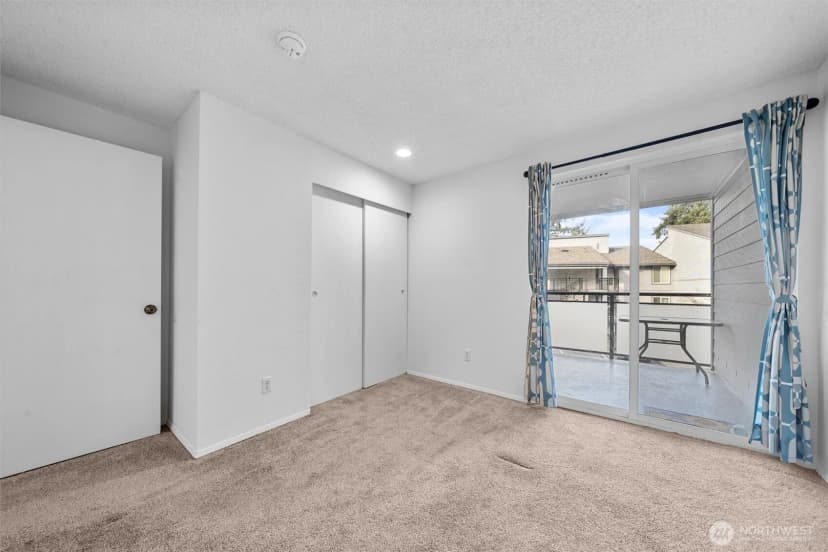 Property photo for 2515 Ne 4th Street #522, Renton photo 19