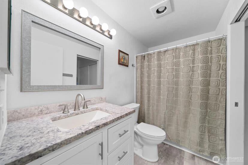 Property photo for 2515 Ne 4th Street #522, Renton photo 16