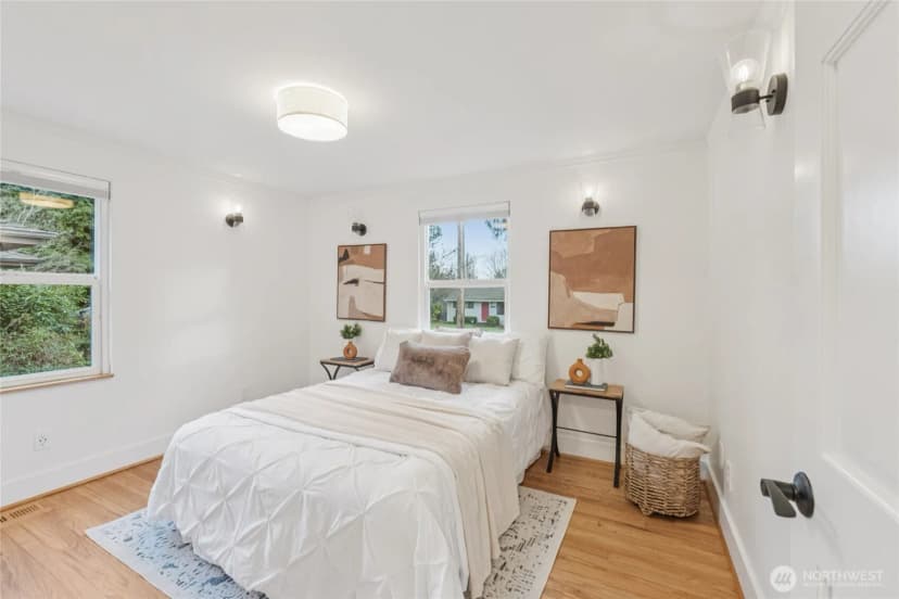 Property photo for 9209 20th Avenue Ne, Seattle photo 17