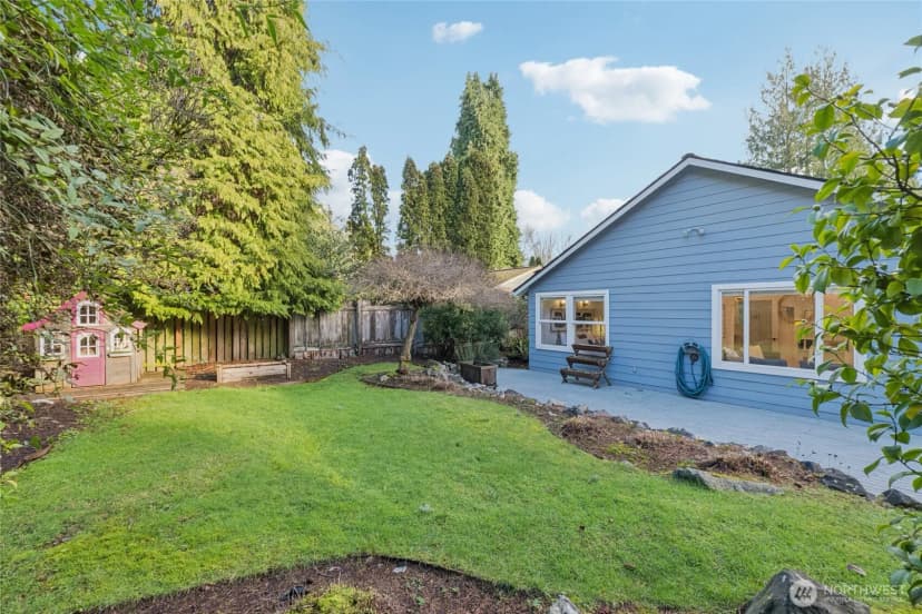 Property photo for 9209 20th Avenue Ne, Seattle photo 31