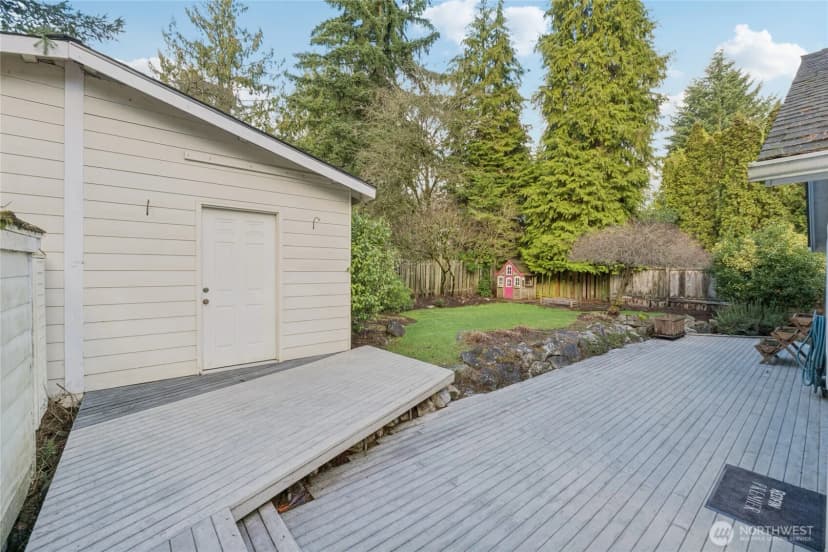Property photo for 9209 20th Avenue Ne, Seattle photo 29