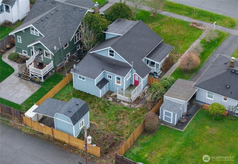 Property photo for 1018 Rucker Avenue, Everett