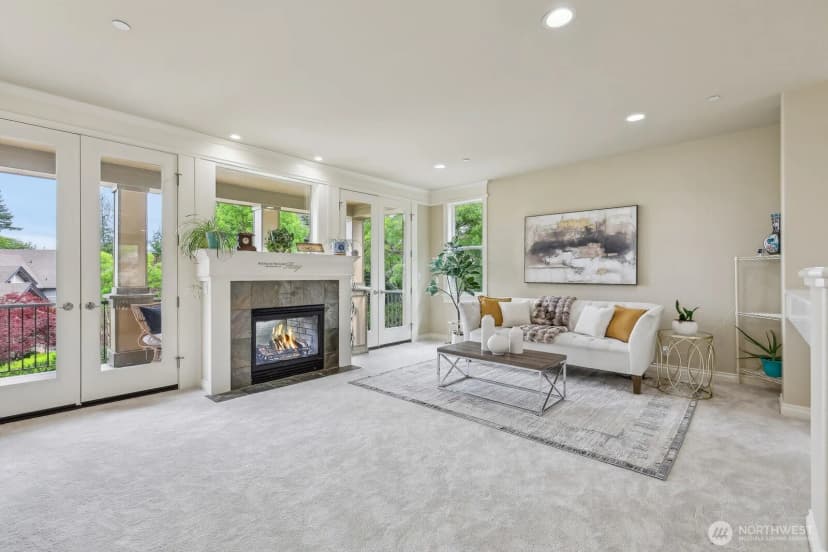 Property photo for 721 Lingering Pine Drive Nw, Issaquah photo 13