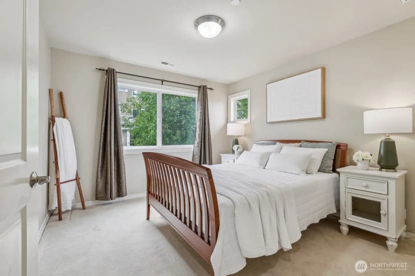 Property photo for 721 Lingering Pine Drive Nw, Issaquah photo 35